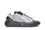 adidas Yeezy Boost 700 MNVN ‚Metallic Silver‘ GW9524 Wabasta store