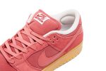 Nike SB Dunk Low ‚Red Gum‘ DV5429-600