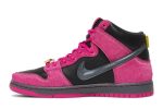 Run The Jewels x Nike SB Dunk High ‚Active Pink‘ DX4356-600