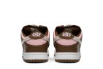Stussy x Nike SB Dunk Low Pro ‚Cherry‘ 304292-671