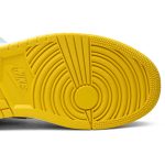 maison_ch_teau_rouge_x_air_jordan_1_mid_se__fearle_0_23886.jpeg