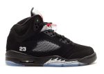 Air Jordan 5 Retro GS ‘Black Metallic Silver’ 2011