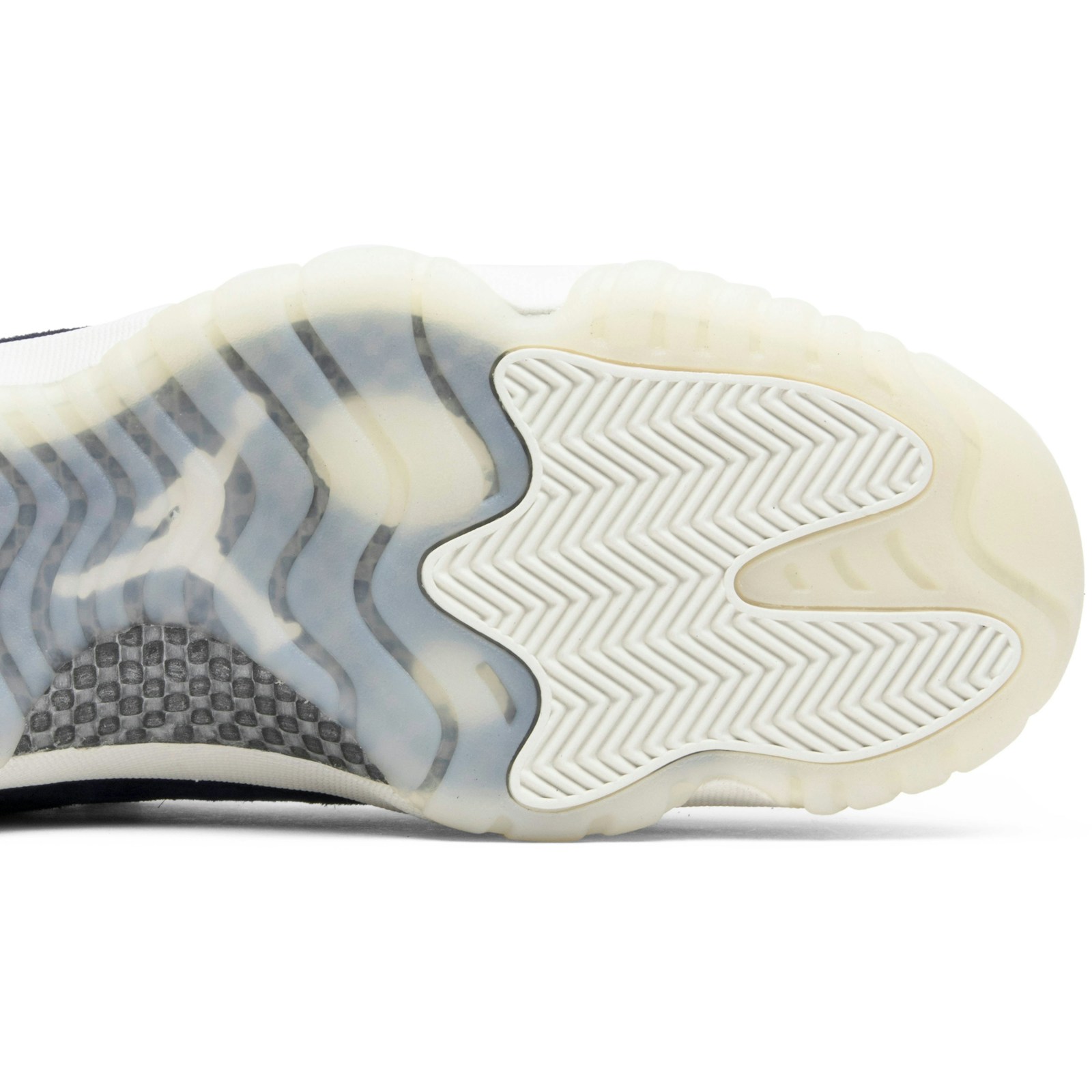 air_jordan_11_retro_low__re2pect__av2187_441_4_10600.jpeg