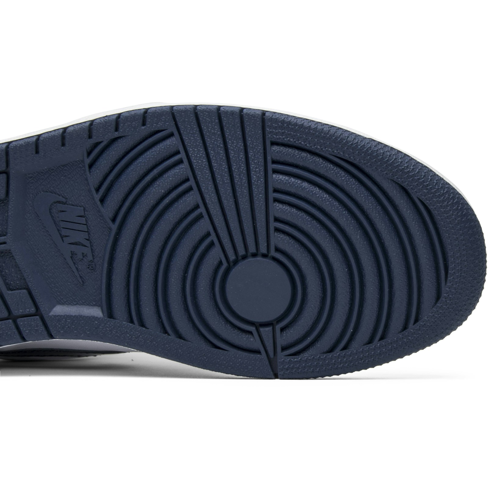air_jordan_1_retro_high_og__metallic_navy__2016_55_4_40576.jpeg