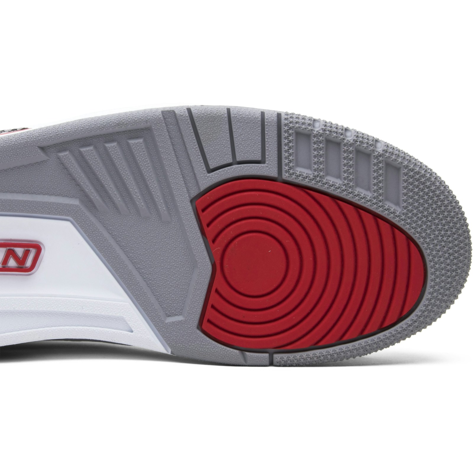 air_jordan_3_retro__hall_of_fame___sneaker_politic_4_64085.jpeg