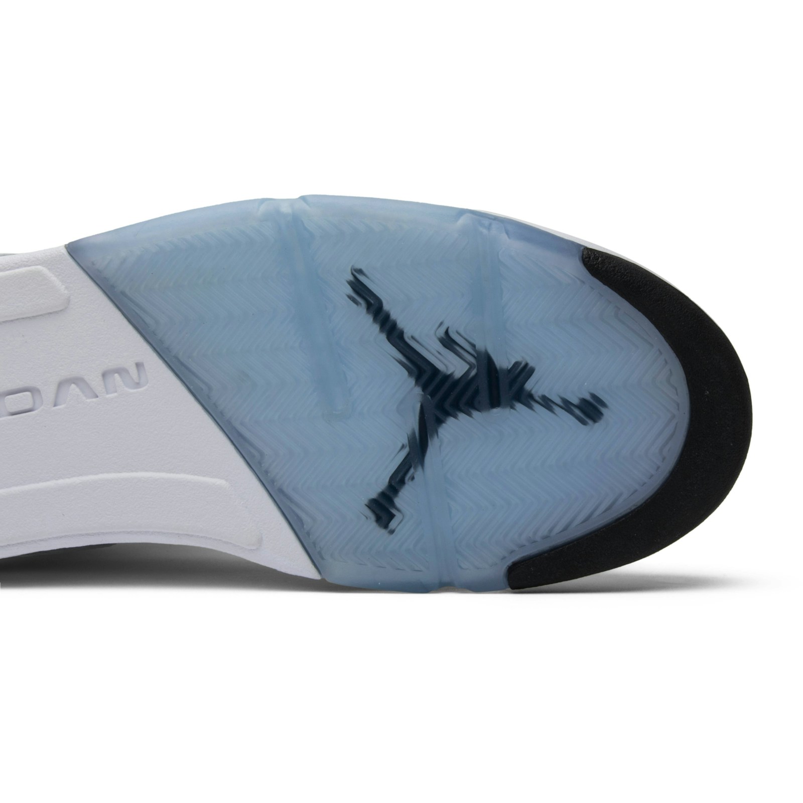 air_jordan_5_retro__metallic_white__2015_136027_13_4_61615.jpeg