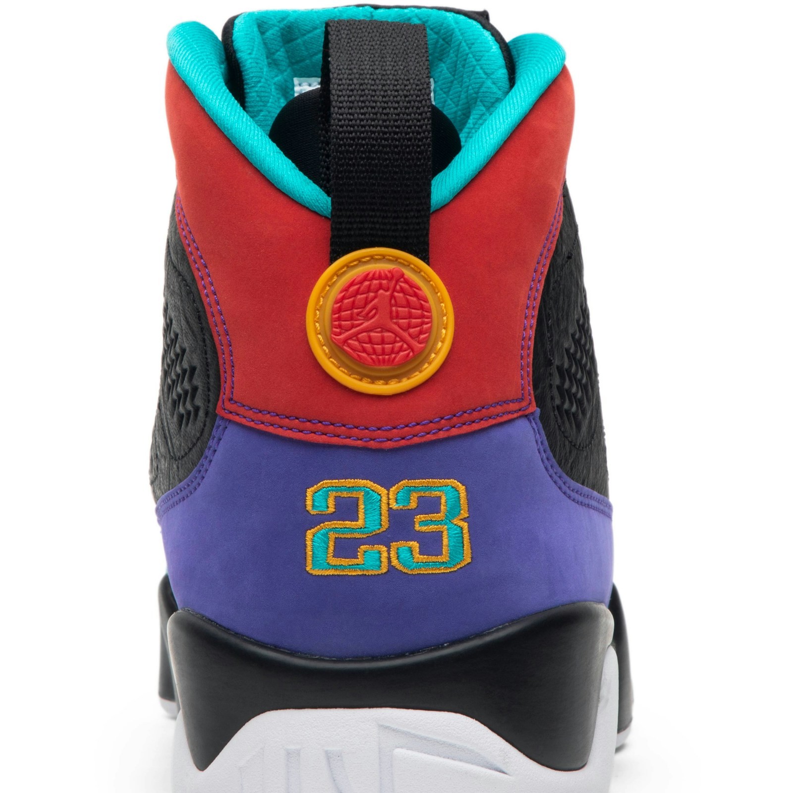 air_jordan_9_retro__dream_it__do_it__302370_065_6_27707.jpeg