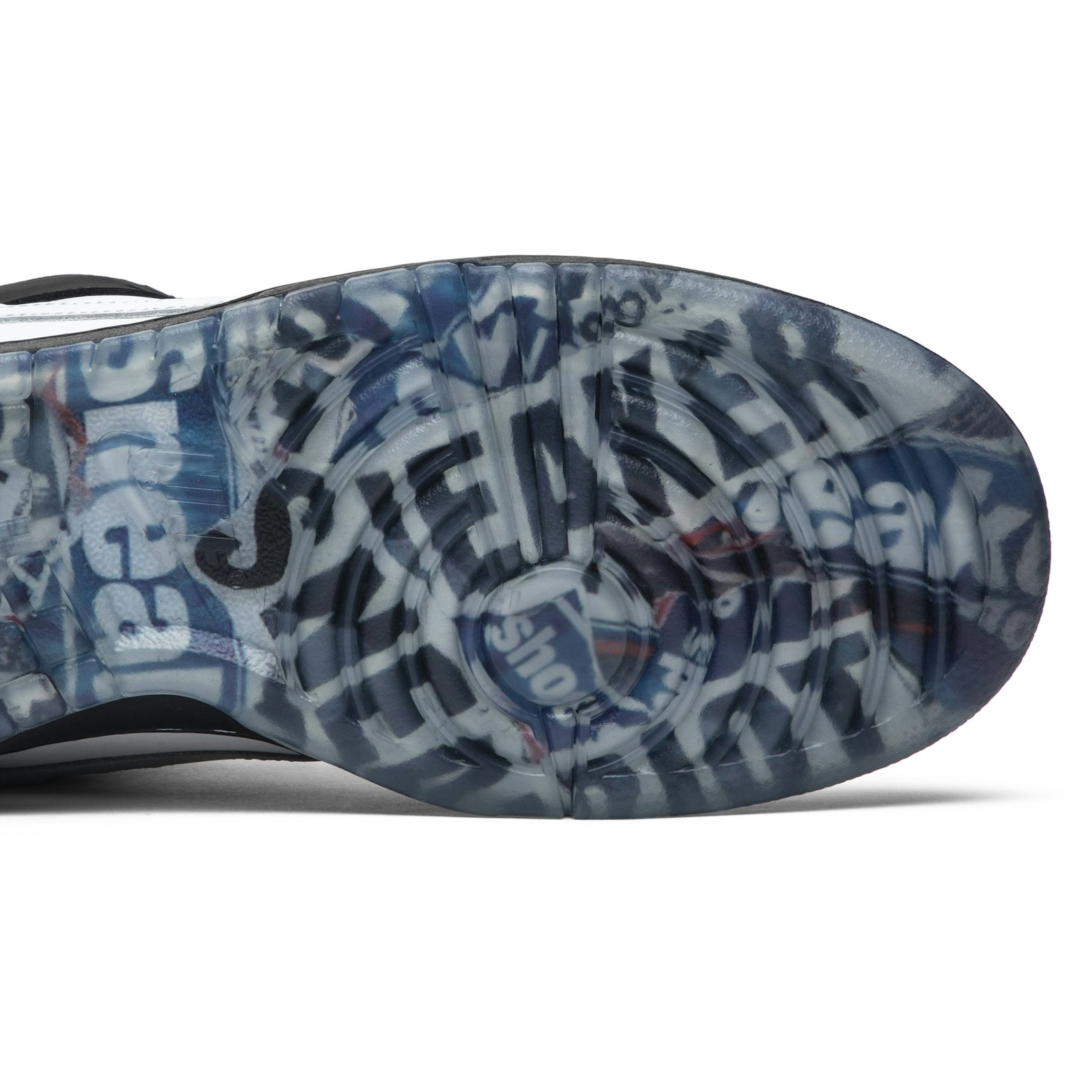 jeff_staple_x_nike_sb_dunk_low_pro__panda_pigeon___4_79617.jpeg