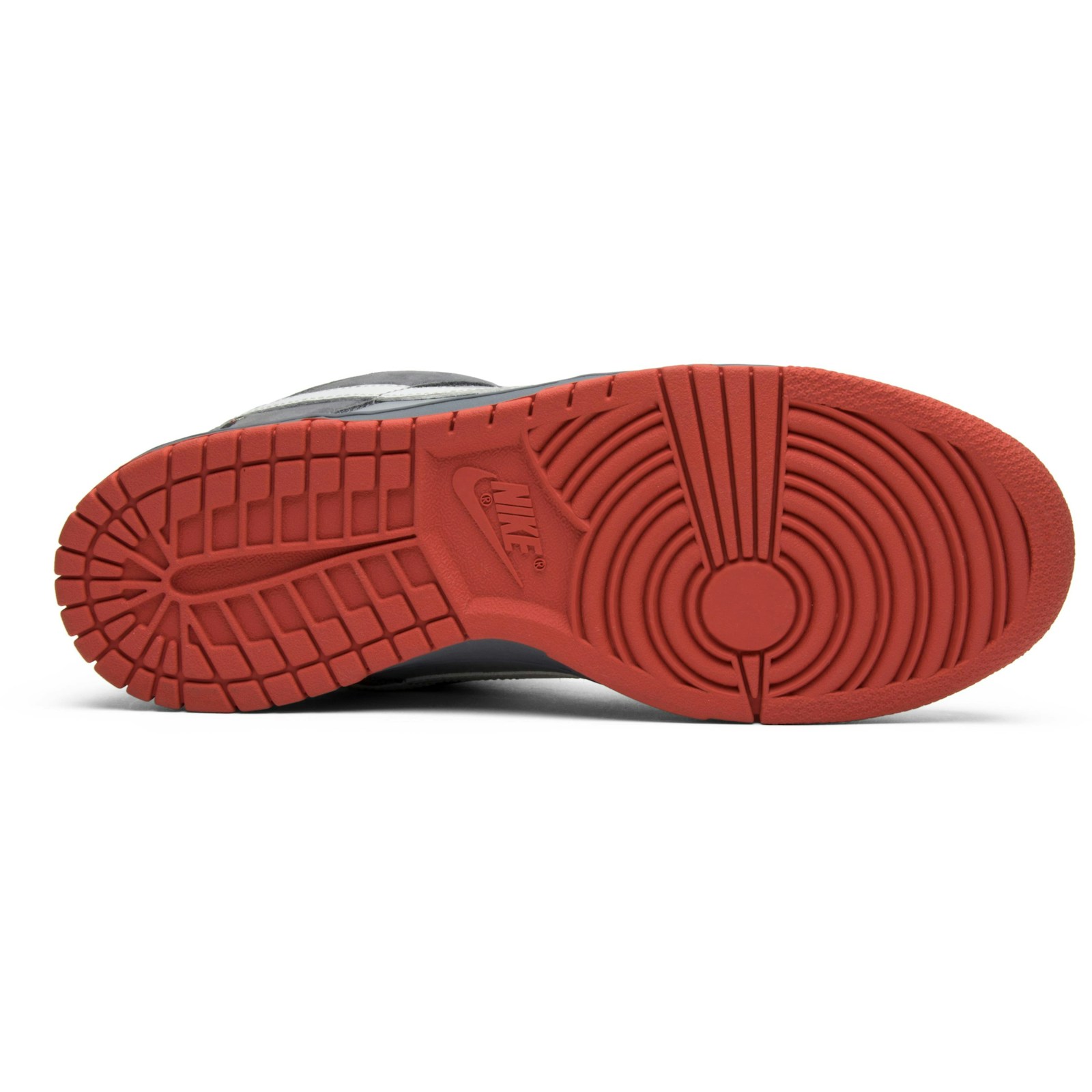 jeff_staple_x_nike_sb_dunk_low_pro__pigeon__304292_3_17457.jpeg