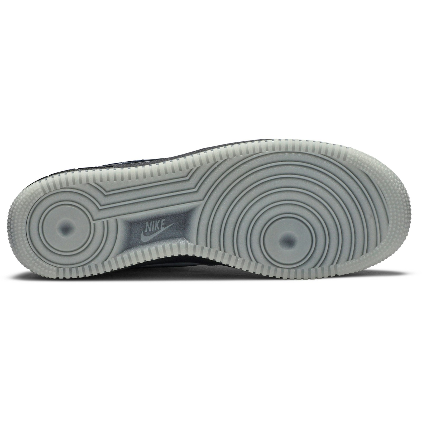 nike_air_force_1__07_qs__black_skeleton__bq7541_00_3_3978.jpeg