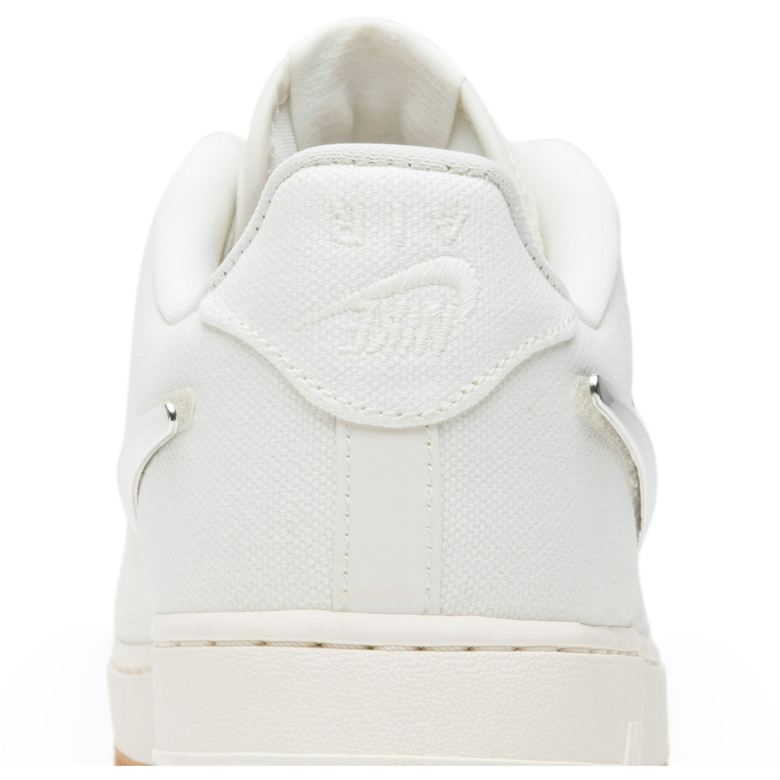 travis_scott_x_nike_air_force_1__sail__aq4211_101_6_69062.jpeg
