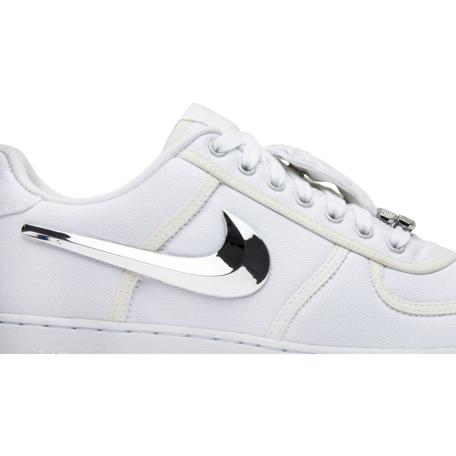 travis_scott_x_nike_air_force_1__travis_scott__aq4_1_5938.jpeg