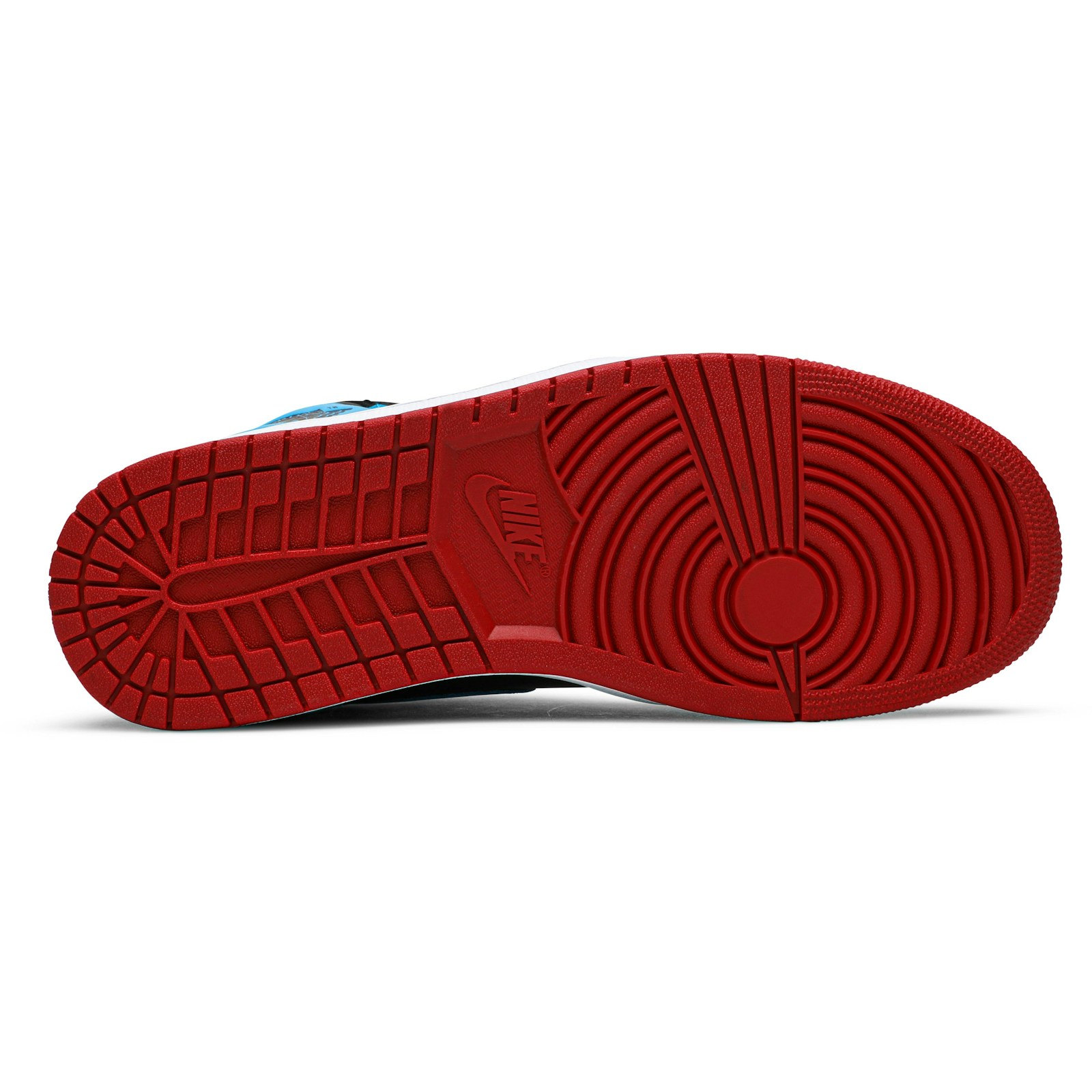 women__air_jordan_1_high_og__unc_to_chicago__cd04_3_938.jpeg